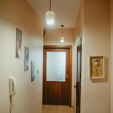 Yellow Dream Apartment *